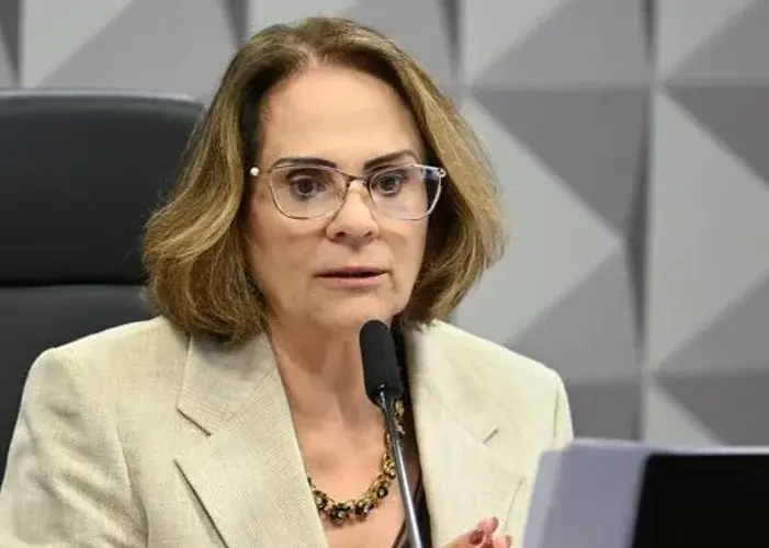 Damares assumirá a presidência da CPI sobre Pedofilia Damares assumirá a presidência da CPI sobre Pedofilia