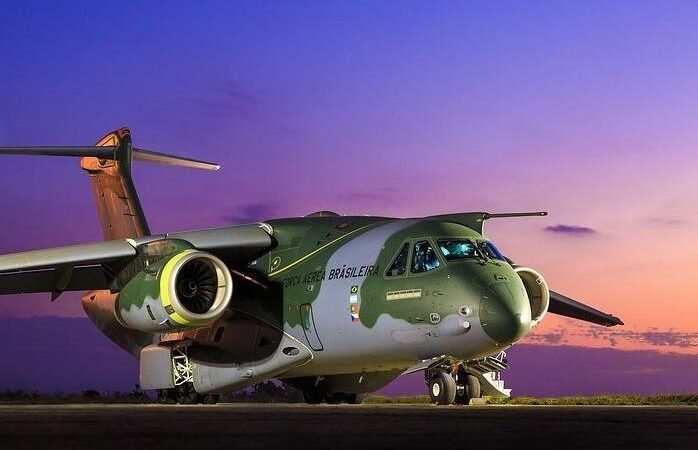 Emirados Árabes Unidos Empreende Compra de Cargueiros Embraer para Redefinir Suas Rotas Marítimas