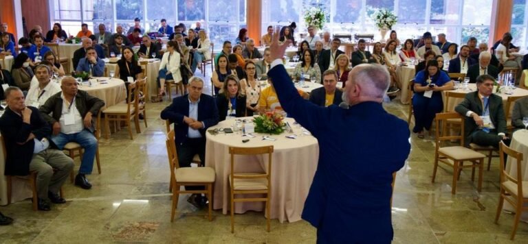 Ex-governador denuncia desvio de verbas públicas: o escândalo das emendas parlamentares no Congresso