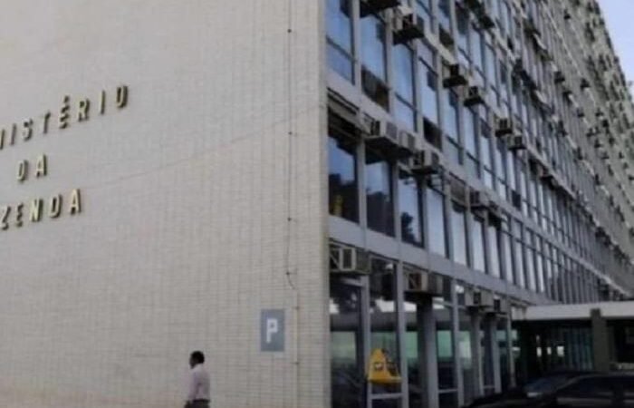 Fazenda prevê alta de 4,5% na inflação em 2024