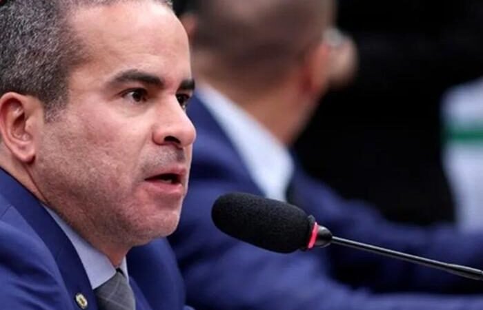 Fred Linhares Alega que Faltou por Motivos de Saúde
