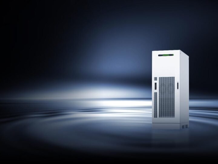 Huawei aposta em armazenamento inteligente de energia com lançamento do novo BESS de 241 kWh Huawei aposta em armazenamento inteligente de energia com lançamento do novo BESS de 241 kWh