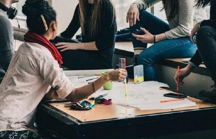Jovens talentos em farmácia, é hora de entrar em ação.