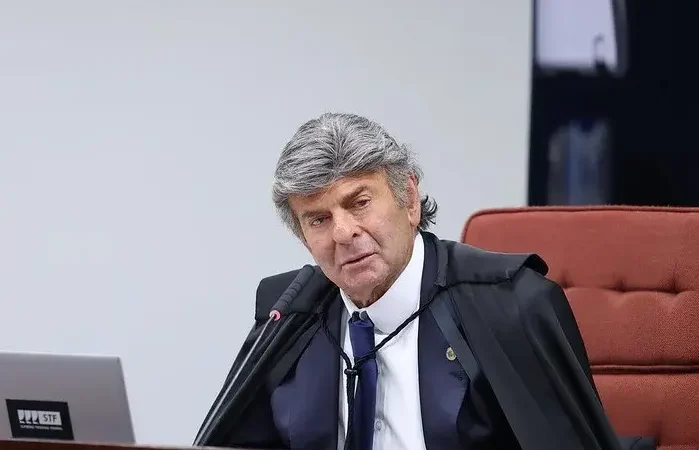 Ministro quebrou o sigilo do processo do Distrito Federal para ajudar a BRB.