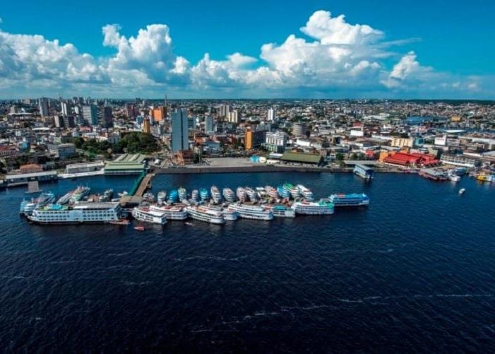 O evento TranspoAmazônia reúne lideranças empresariais para impulsionar o desenvolvimento da região amazônica.