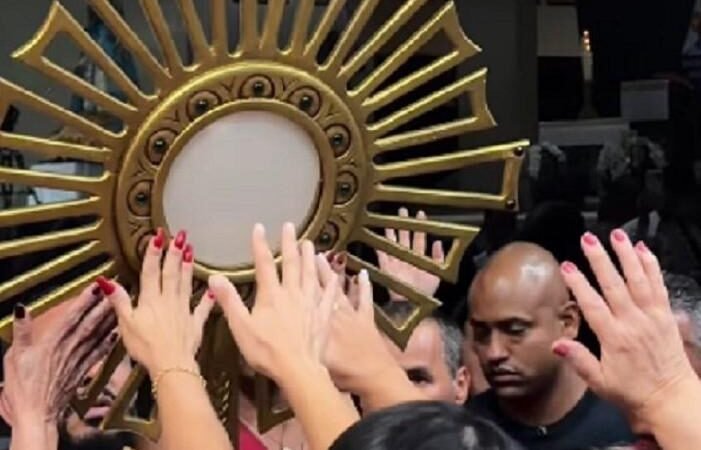 Taguaparque: Celebração de Pentecostes com Festa de Fé e Alegria