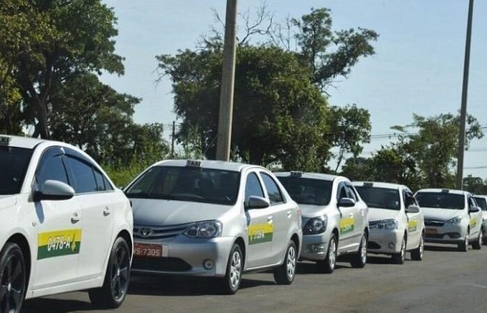 Taxista pode ceder a outorga para a família.