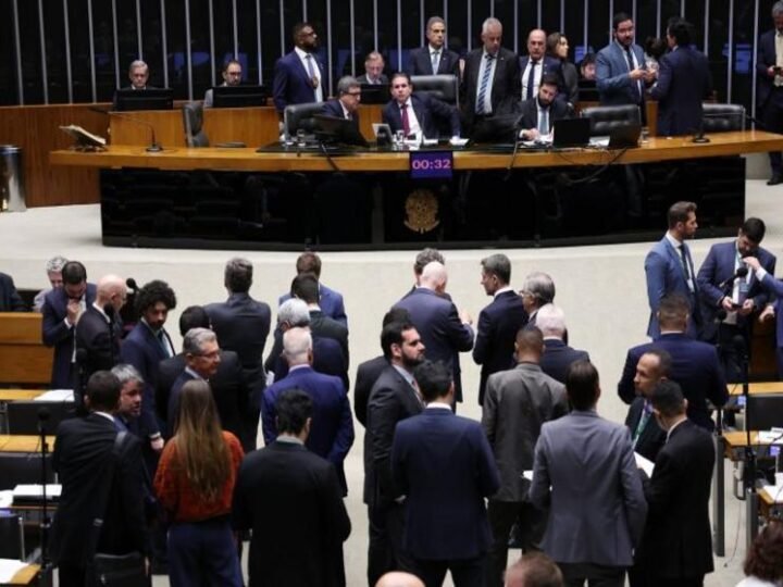 Câmara aprova criação de política para minerais críticos e estratégicos no país