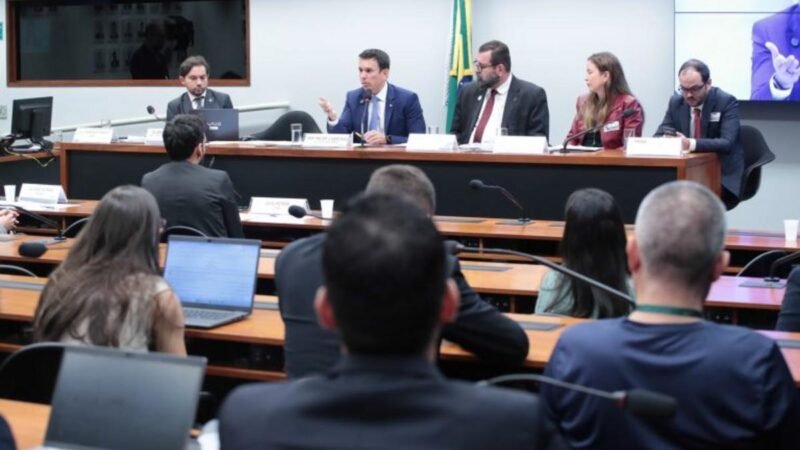 Combustível Aviação: 3,5 Mil Voos Cancelados devido à Guerra no Oriente Médio