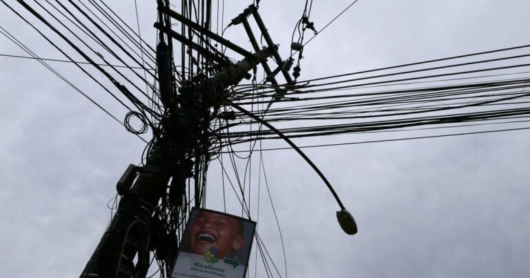 Compartilhamento de postes de energia é reforçado pela Advocacia Geral da União