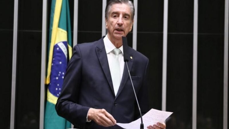 Educação Climática Se torna Obrigatória no Currículo Escolar