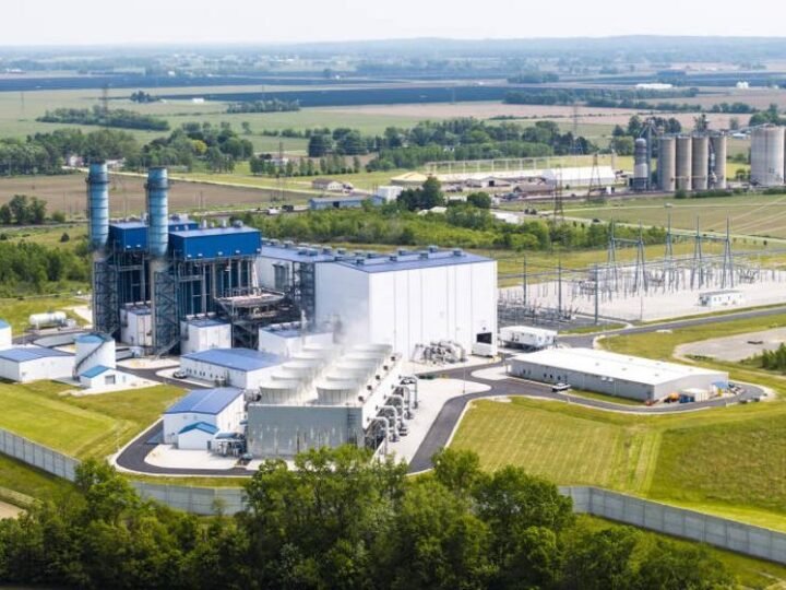 Empresas de tecnologia evitam restrições alegando que data centers cobertos por energia limpa renovável Empresas de tecnologia evitam restrições alegando que data centers cobertos por energia limpa renovável