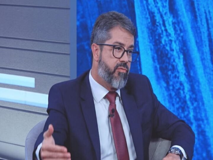 Indústria elétrica brasileira enfrenta desafios globais de oferta e demanda de equipamentos