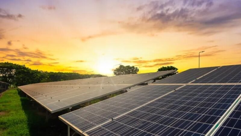 Quais dados realmente importam na gestão de usinas solares?
