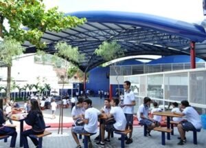 A bolsa de estudo da escola: uma oportunidade de futuro