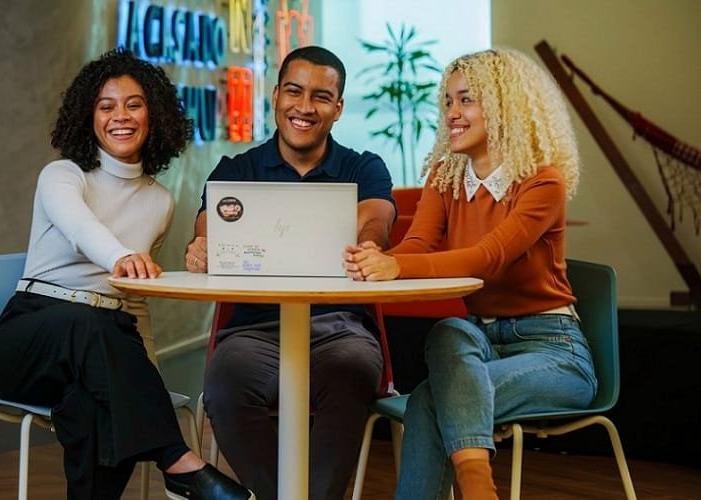Banco lança chamada para 42 jovens talentos em programa de estágio Banco lança chamada para 42 jovens talentos em programa de estágio