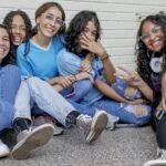 Esquecidos no tempo: o drama do abandono e do atraso escolar no cora&ccedil;&atilde;o da na&ccedil;&atilde;o