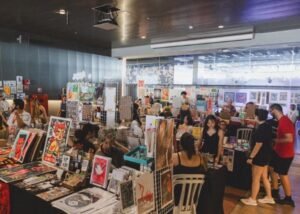 Feira reúne artistas designers e editoras independentes
