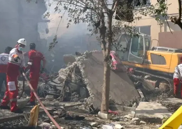 “O Fogo Contínuo: Como 100 Dias de Guerra no Oriente Médio Incendiaram a Economia Global”