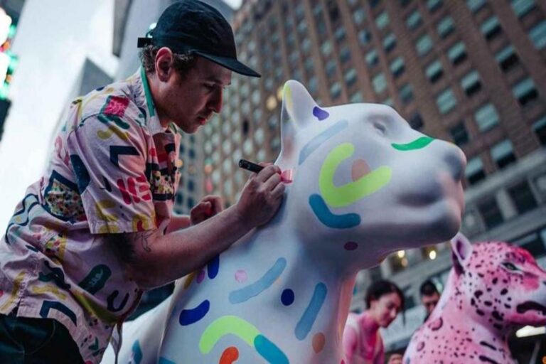 Às vésperas da Copa do Mundo, seleção de onças-pintadas brasileiras invadem Miami em uma das maiores exposições de arte pública das Américas
