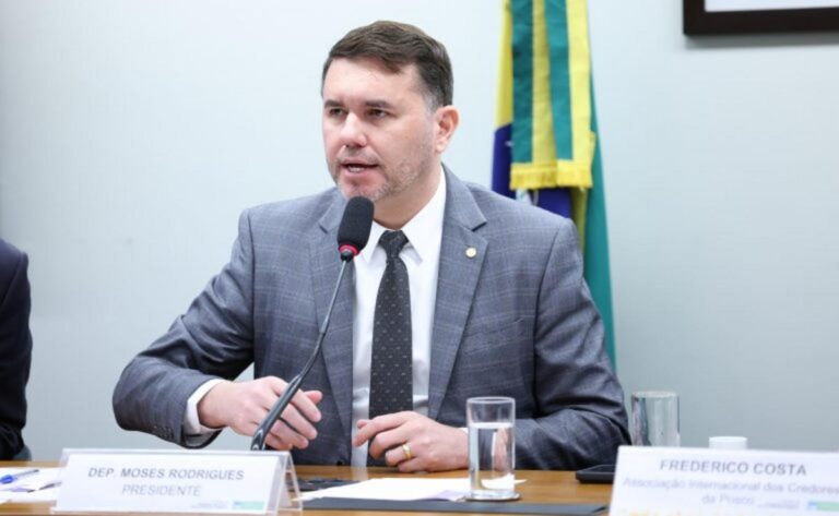 Câmara dos Deputados busca solução para dívidas bilionárias da construtora sul-coreana no Ceará