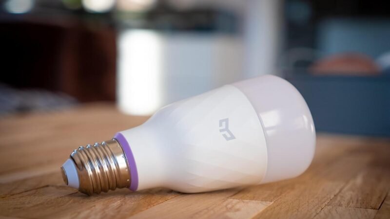 Celesc digitaliza energia em Florianópolis com 50% de medidores inteligentes