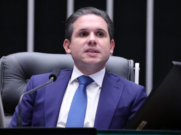 Hugo Motta lança plano de apoio a produtores rurais e redução de impostos em combustíveis