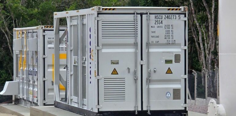 Nova matriz energética nacional ganha infraestrutura flexível com armazenamento em baterias
