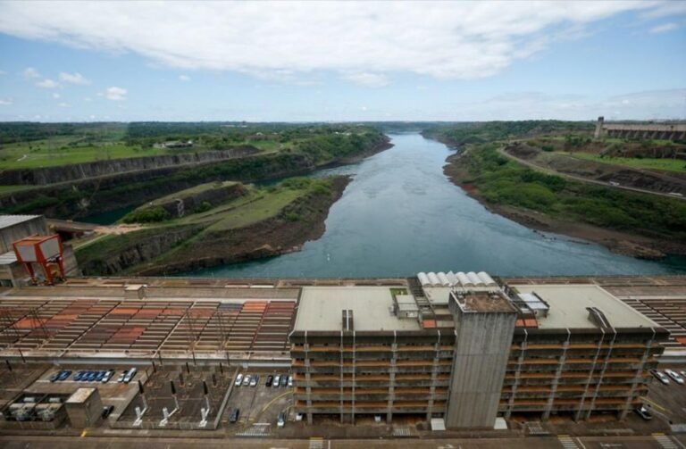 ONS prevê queda nas hidrelétricas com energia abaixo da média em junho em todo Brasil