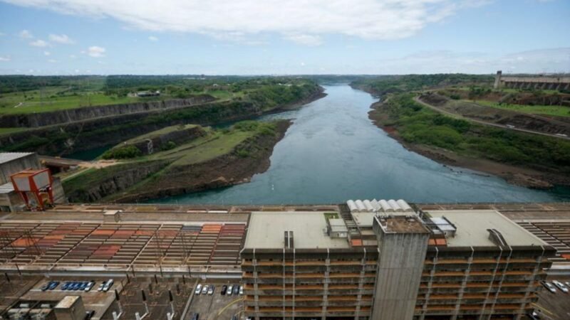 ONS prevê queda nas hidrelétricas com energia abaixo da média em junho em todo Brasil