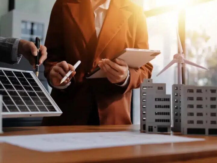 Por que o assessor de energia está substituindo modelos antigos?