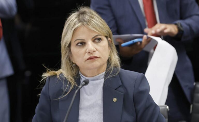 Programa de capacitação sobre direitos da mulher ganha aprovação em comissão da Câmara