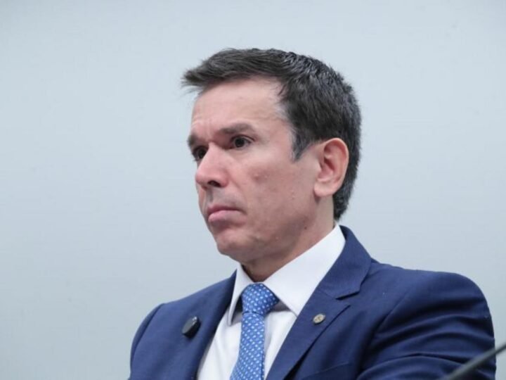 Proteção ao Consumidor: Câmara Discute Controle Sanitário para Suplementos Alimentares