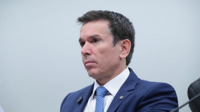 Proteção ao Consumidor: Câmara Discute Controle Sanitário para Suplementos Alimentares