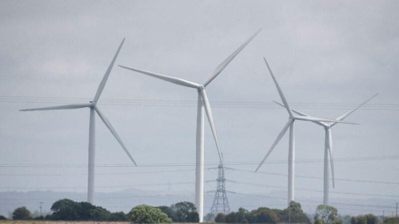 Samarco investe em energia eólica para reduzir emissões de carbono e alcançar neutralidade ambiental