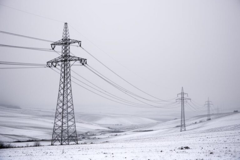 Thymos projeta estabilidade e preços competitivos no mercado de energia para o inverno 2026