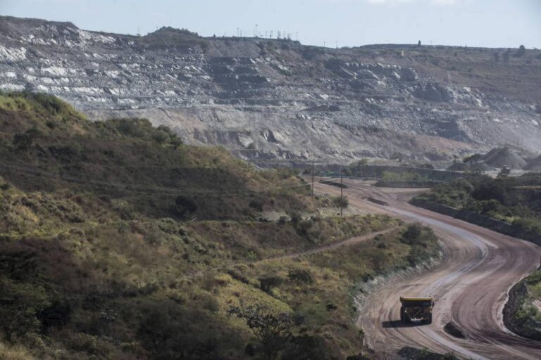 Vale prevê investimentos de R$ 13 bilhões em descarbonização e enfrentará custos de carbono em 2030