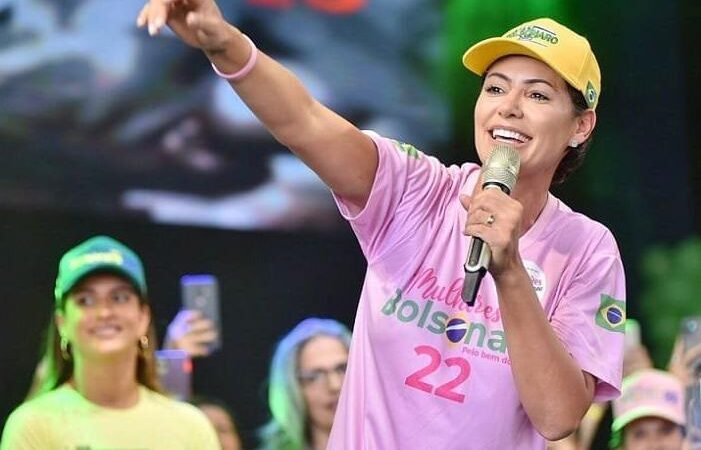 A Candidatura de Michelle ao Senado: Um Caminho Incerto