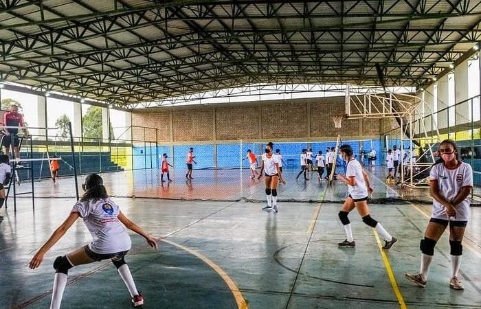 Brasília ganha centro de excelência no ensino e prática de esportes com a criação da Universidade Federal do Esporte.