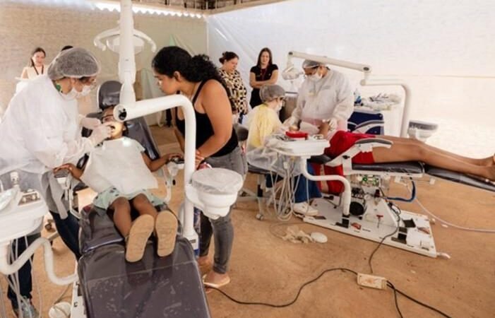 Clínica Móvel de Saúde Dentária chega a Água Quente no mês de Julho