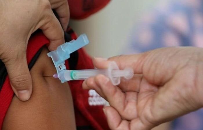 Hoje, 20 regiões recebem vacinação até o fim da tarde