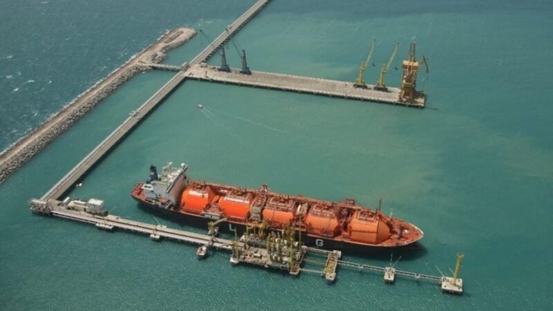 Acesso a terminais de GNL: Brasil começa a viabilizar mercado de gás natural