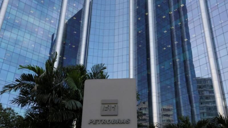 Acordo entre Petrobras e ANP prevê adequação de 335 poços marítimos em 10 anos