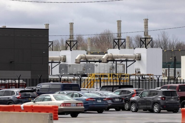 Amazon sofre aumento significativo em emissões de carbono devido a expansão de data centers e IA
