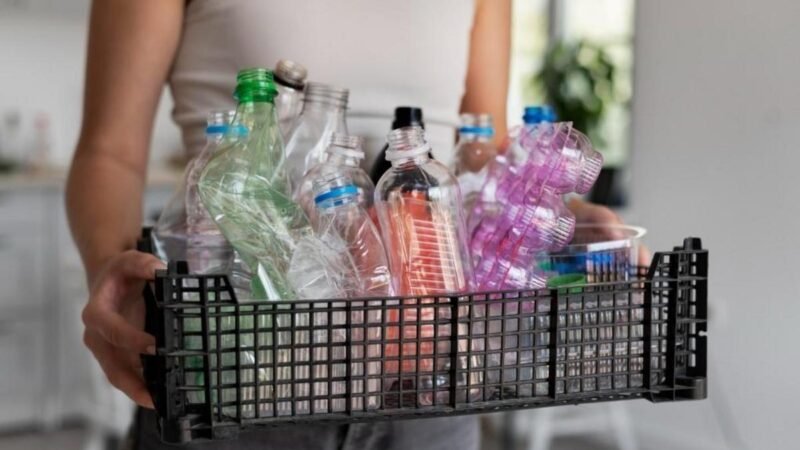 Brasil recicla apenas 8% dos resíduos e enfrenta desafios estruturais para aumentar o reaproveitamento
