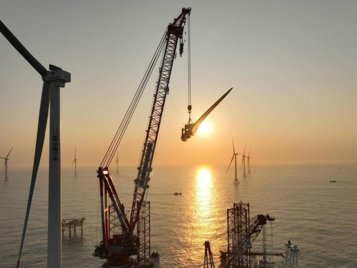 China aumenta financiamento para energia verde em meio a turbulência internacional