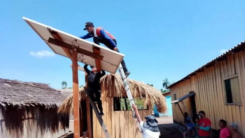 Coiab e Rede Conexão Povos da Floresta celebram a marca de 2.500 comunidades conectadas na Amazônia