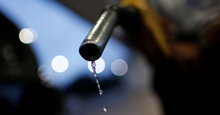Imposto de Exportação de Petróleo: Governo Prolonga Alíquota de 12% por Mais 60 Dias