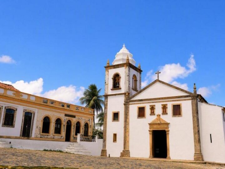 Instituto Neoenergia transforma igreja mais antiga do Brasil em base educacional para 300 alunos