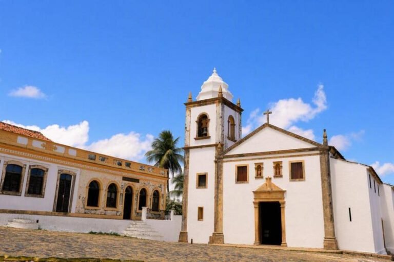 Instituto Neoenergia transforma igreja mais antiga do Brasil em base educacional para 300 alunos
